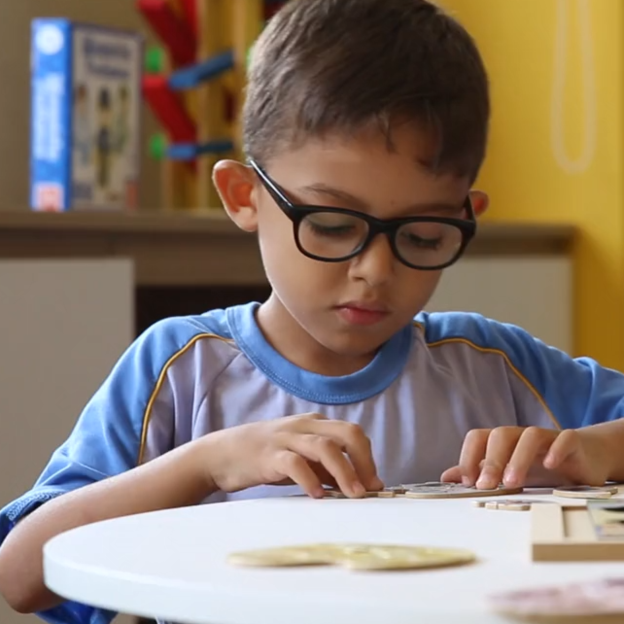 Guidepost Montessori: Expect More